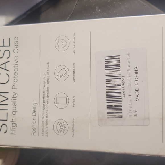 Moto 6 phone case new in box, black - Picture 3 of 4